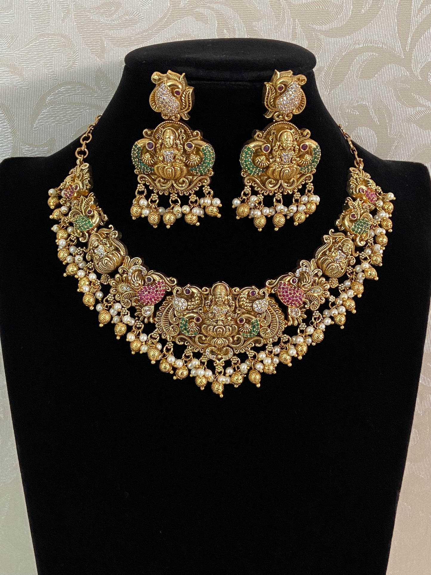 Antique Lakshmi Necklace Set | Traditional Jewelry In USA