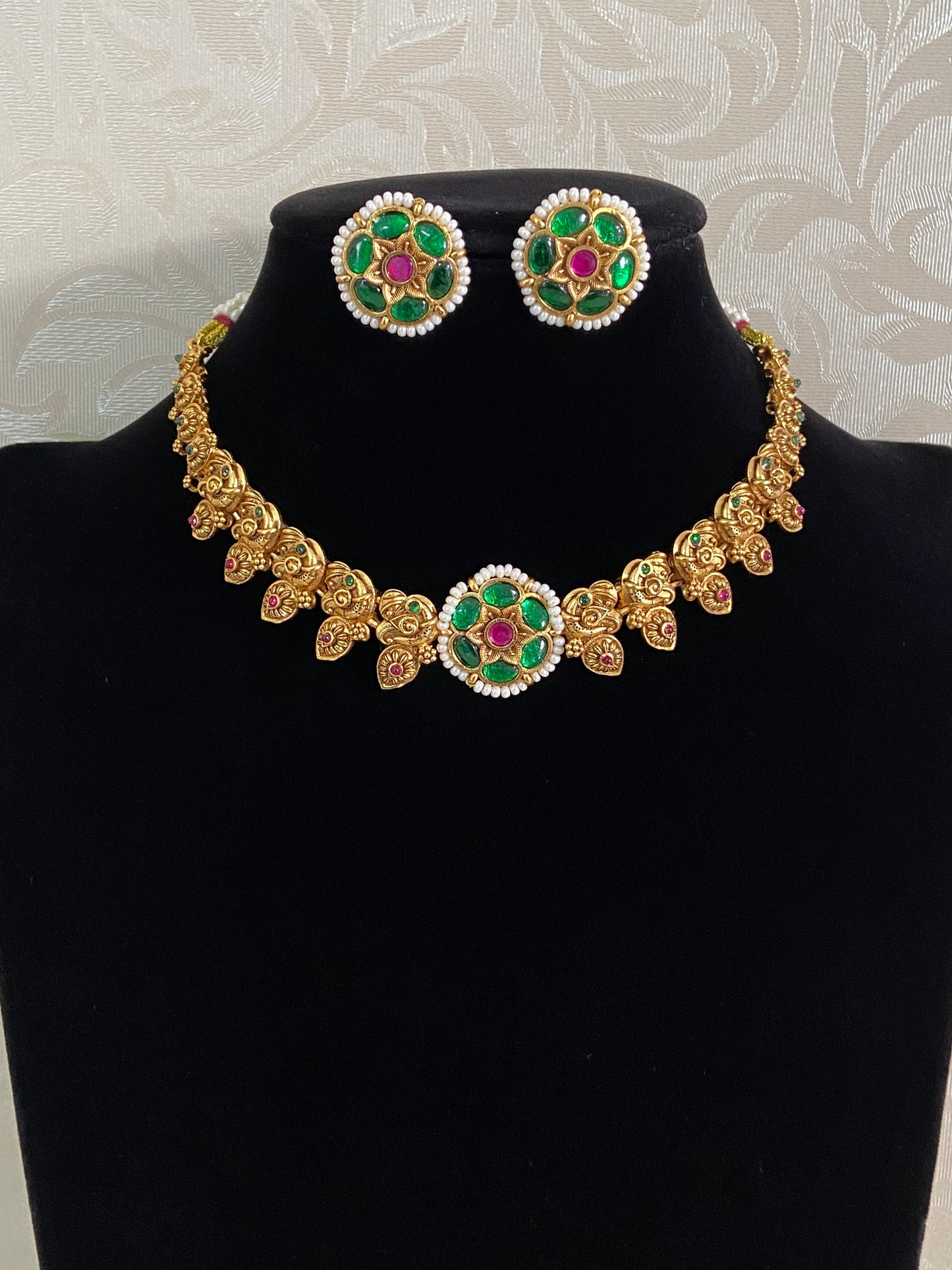 Jadau Antique Necklace With Studs | Indian Jewelry In USA