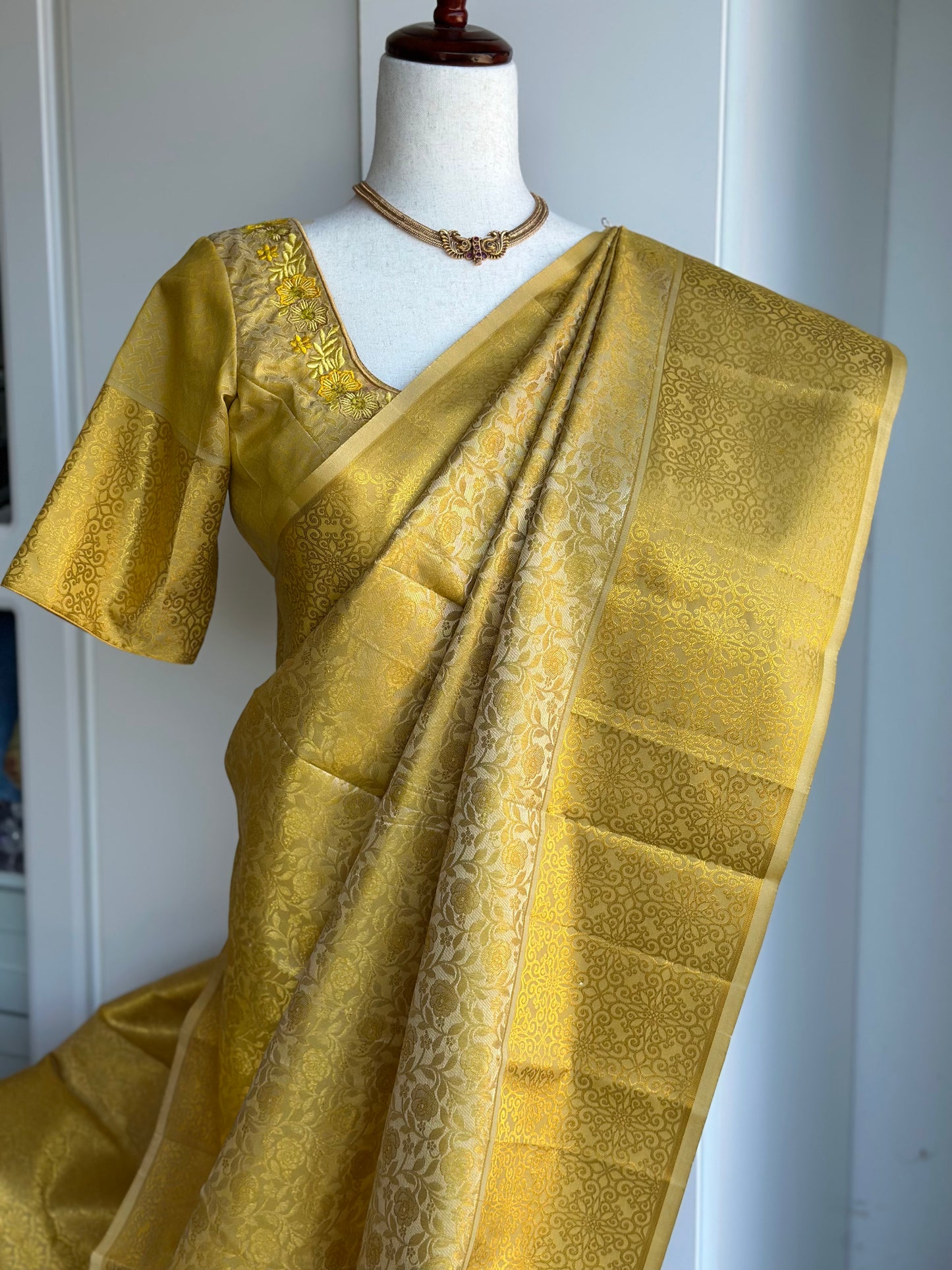 Kanjivaram Pattu Saree | Dual Shade Pattu Saree | Indian Sarees in USA