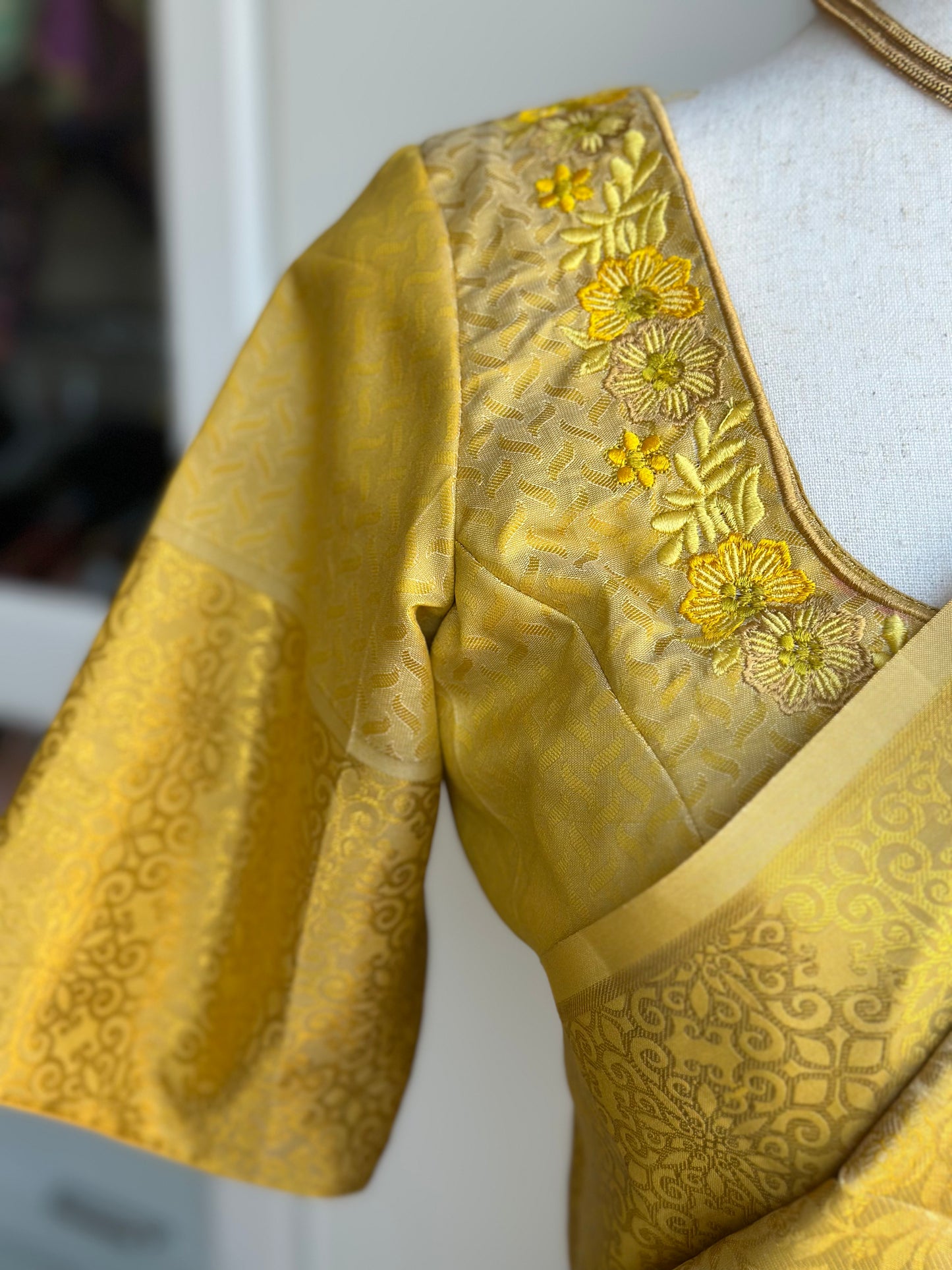 Kanjivaram Pattu Saree | Dual Shade Pattu Saree | Indian Sarees in USA