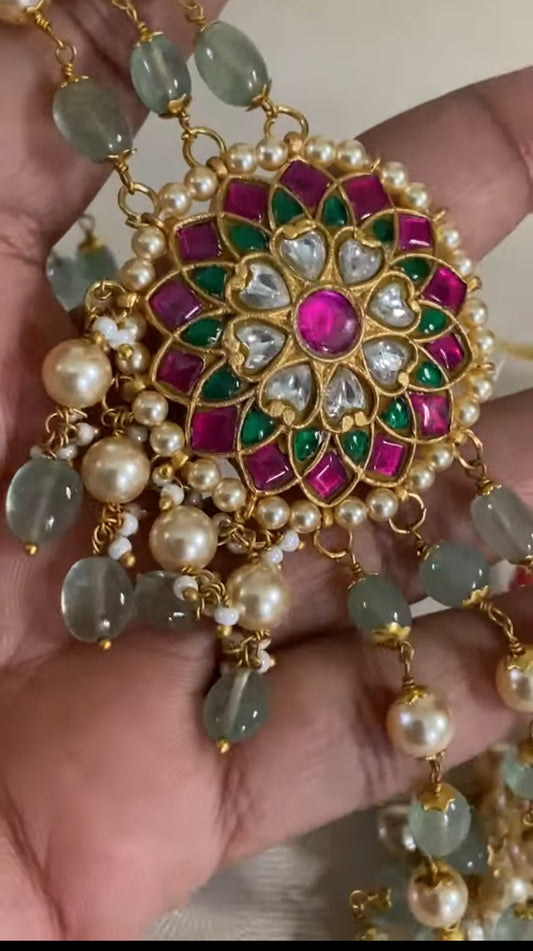 Elegant Jadau Kundan Pendant Choker