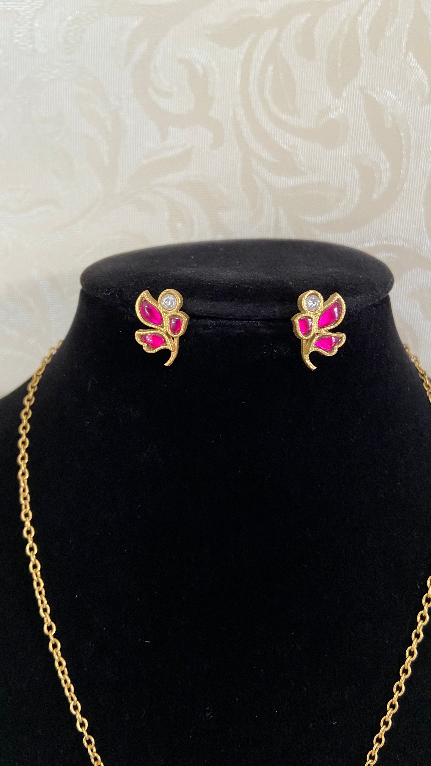 Jadau Beautiful Charm Pendant Set | Latest Jewelry