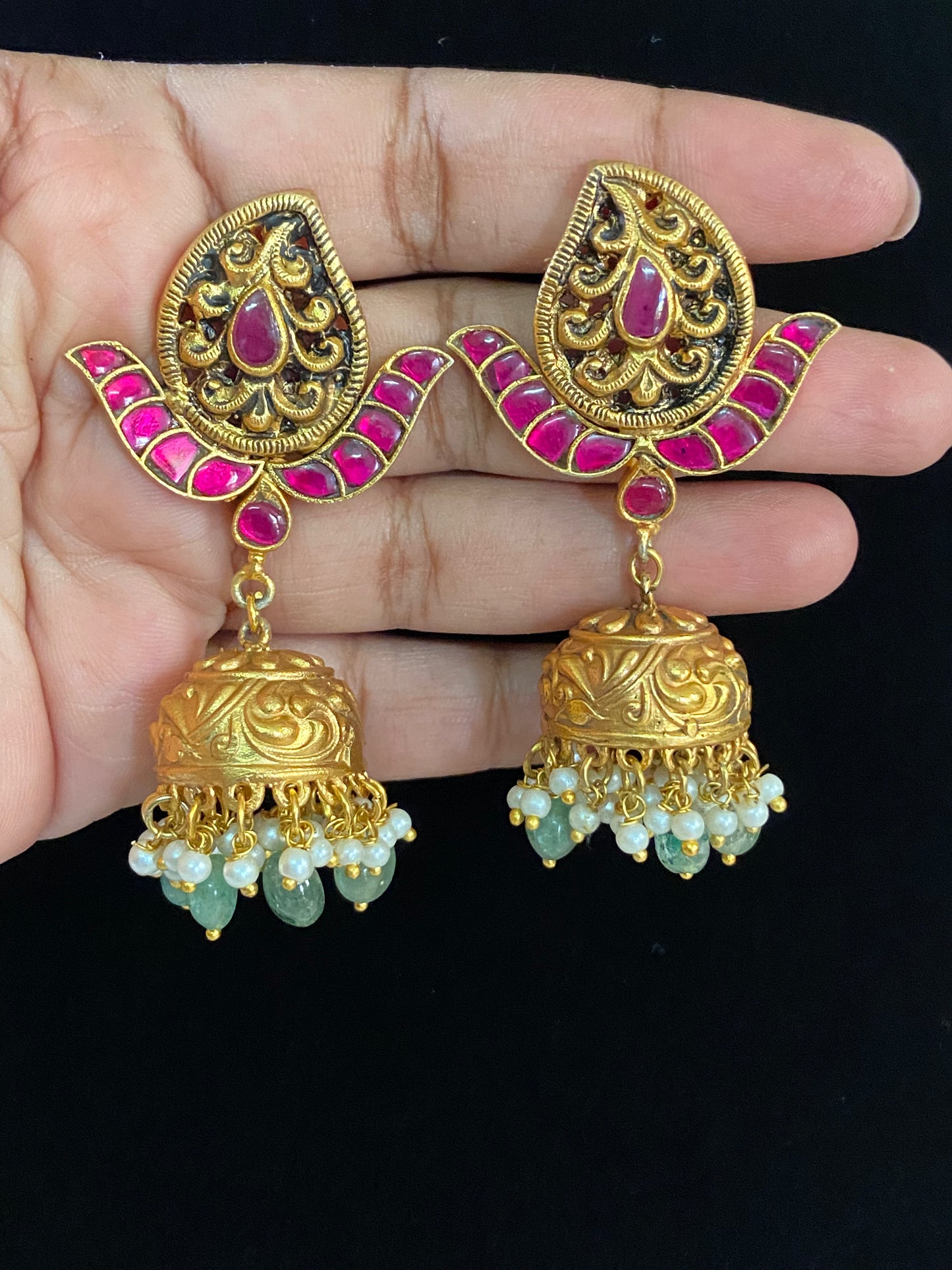 Jadau Kundan Jumki Earrings