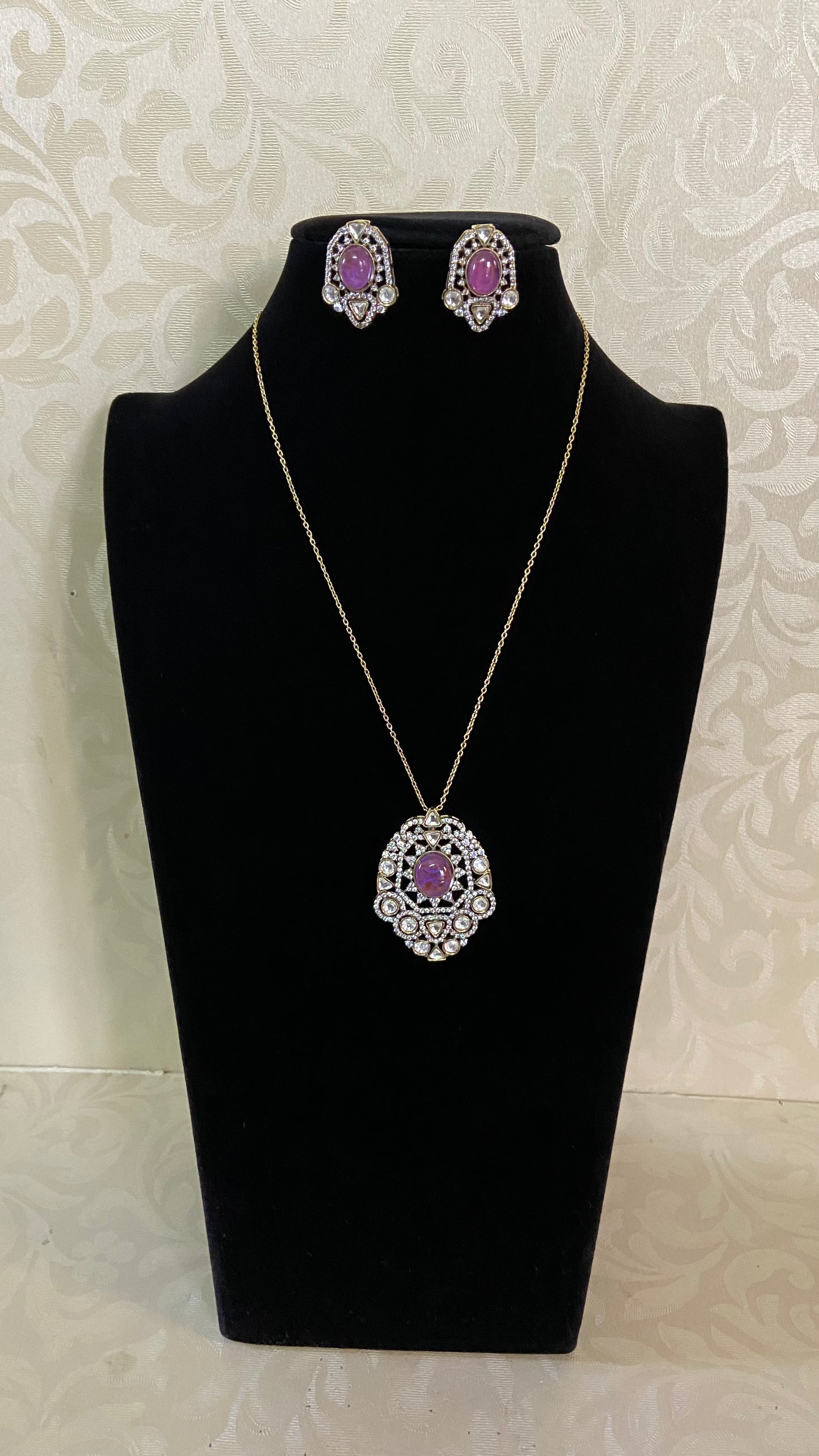 AD Victorian Pendant Simple Chain Set | Indian Necklace