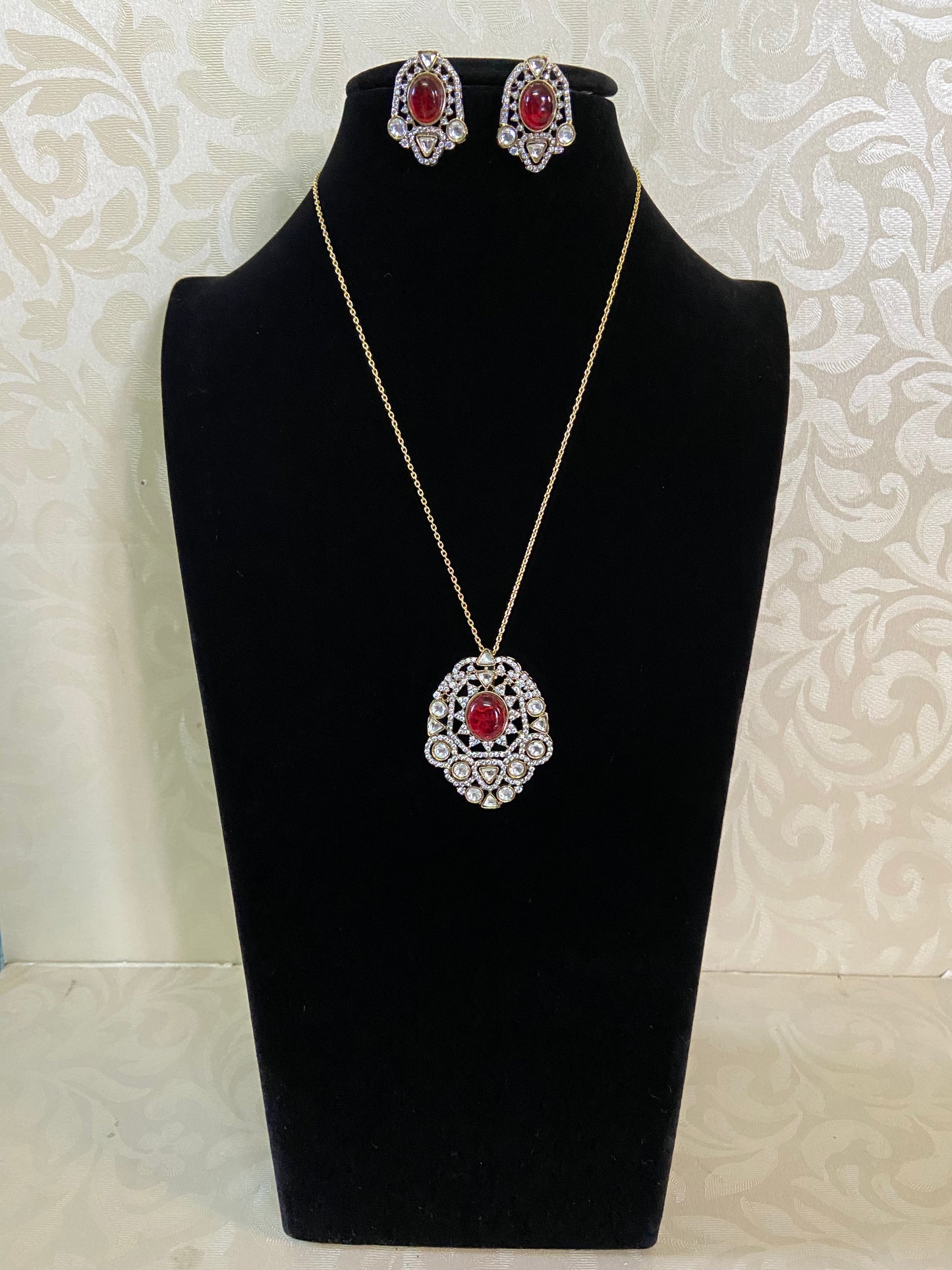 AD Victorian Pendant Simple Chain Set | Indian Necklace