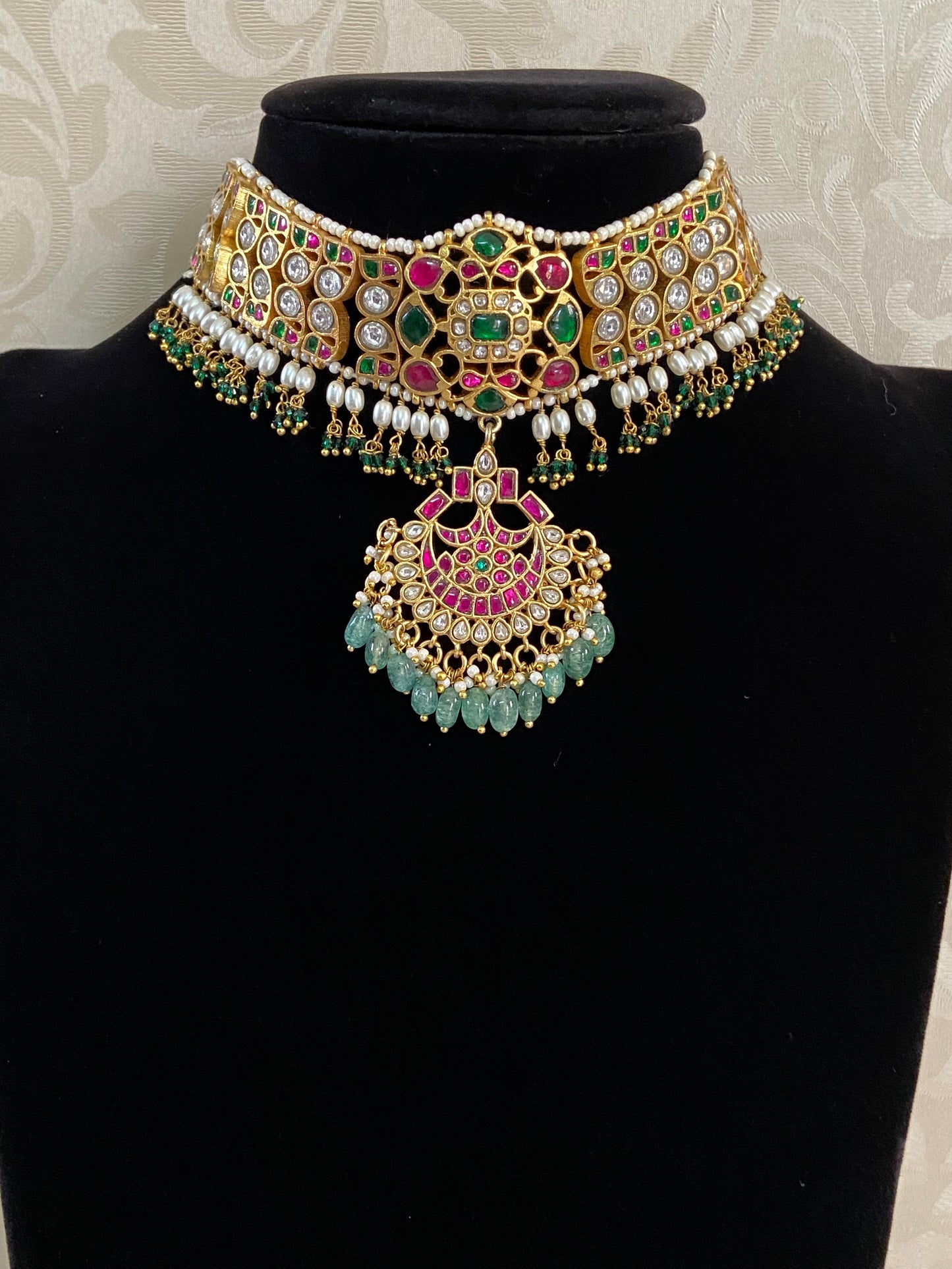 Jadau Kundan Choker/ Desiner Jewellery