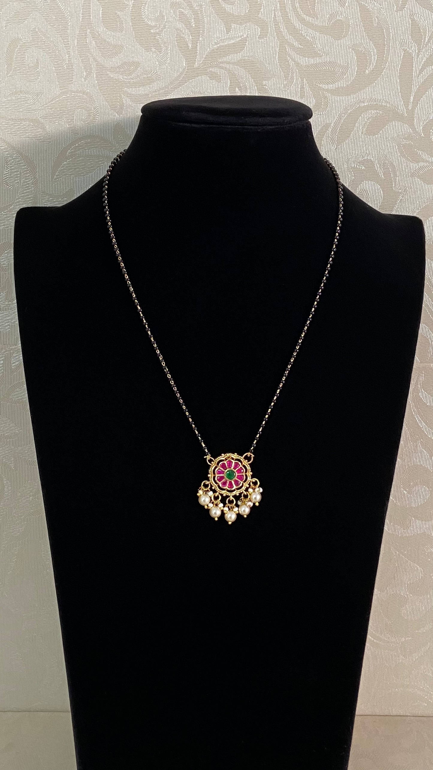 Antique Kundan Pendant Mangalasutra | Indian Traditional Black Beads | Gift Ideas