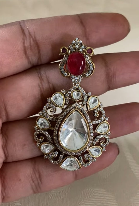 Moissanite Kundan & Pearl Necklace With Earrings