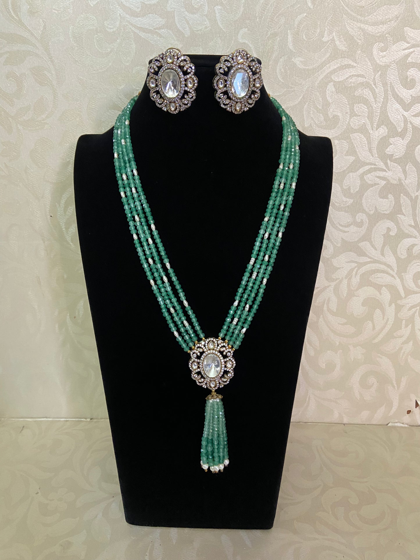 Victorian Pendant Beads Necklace With Studs | Indian Jewelry in USA