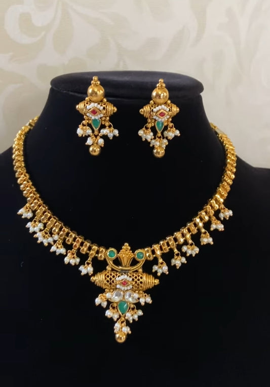 Antique Kundan Pearl Necklace | Indian Necklace