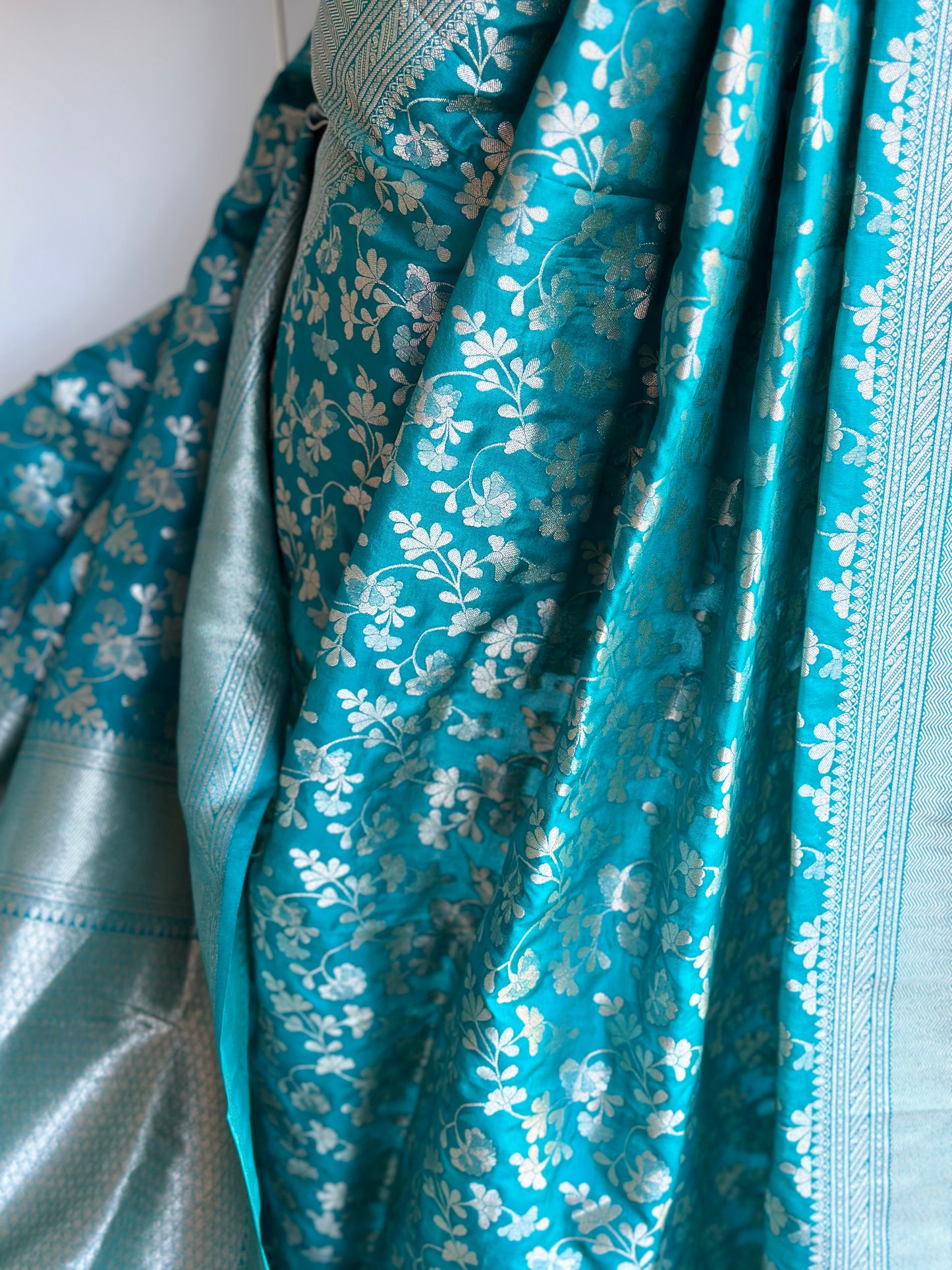 Pure Banaras Jaal Saree | Silk mark certified saree | Party wear saree