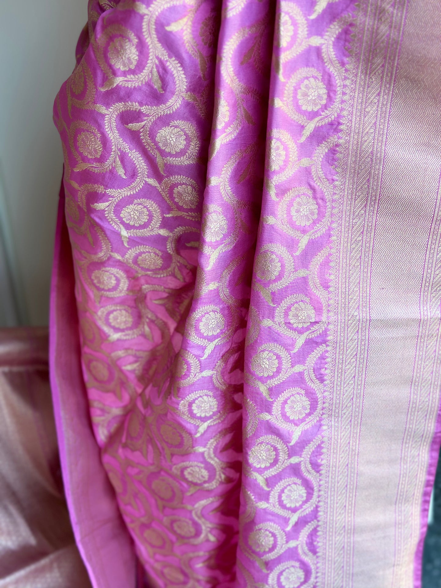 Pure Banaras Jaal Saree