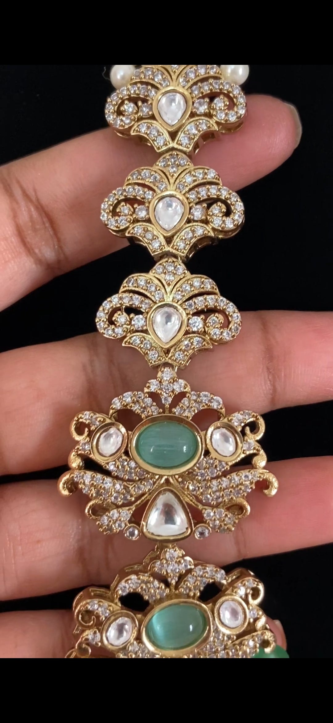 Vintage Green & Pearl Mala With Earrings