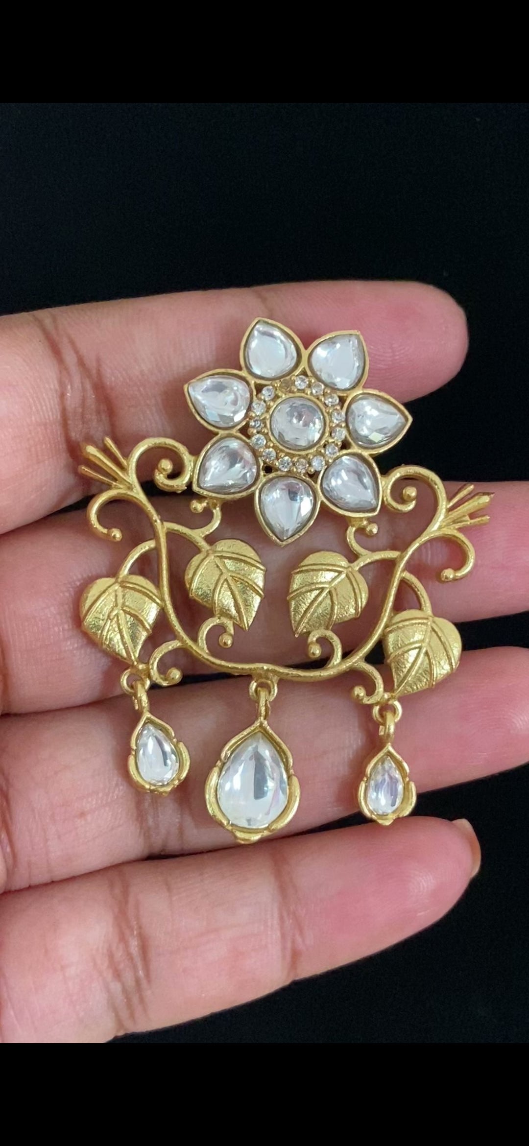 Antique Jadau Kundan Pendant Set | Latest Indian Jewelry In USA