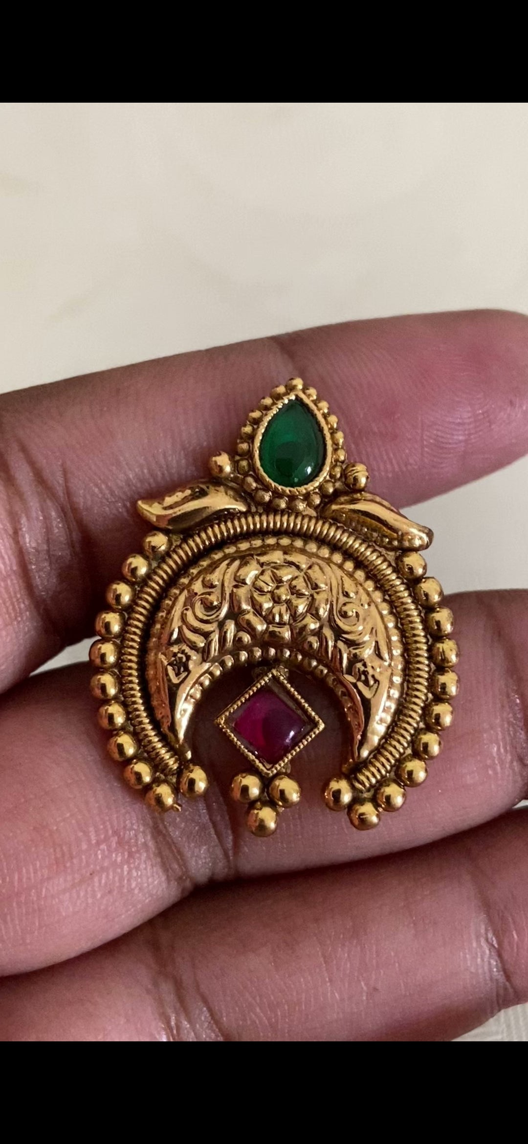 Antique Pendant Coral Necklace With Studs | Indian Beads Jewelry