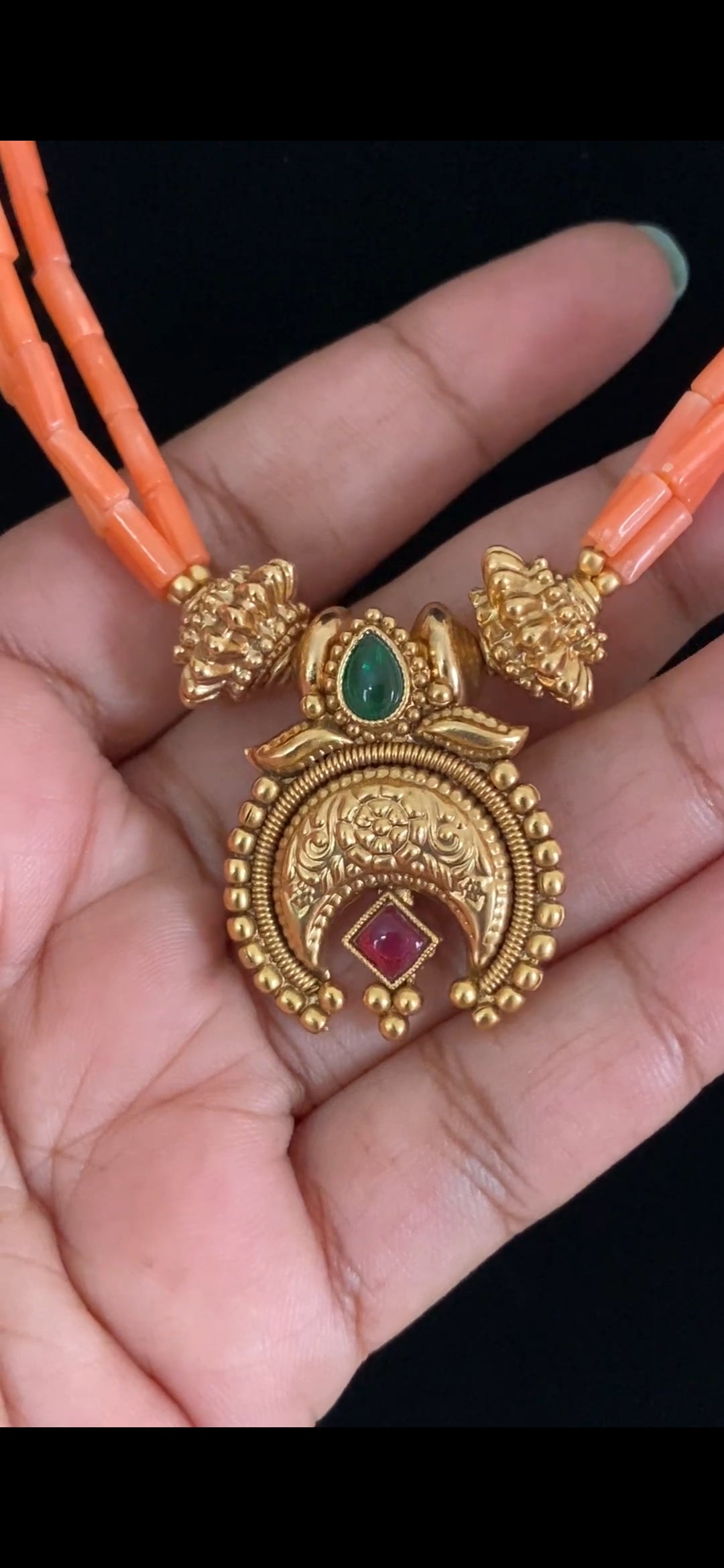 Antique Pendant Coral Necklace With Studs | Indian Beads Jewelry