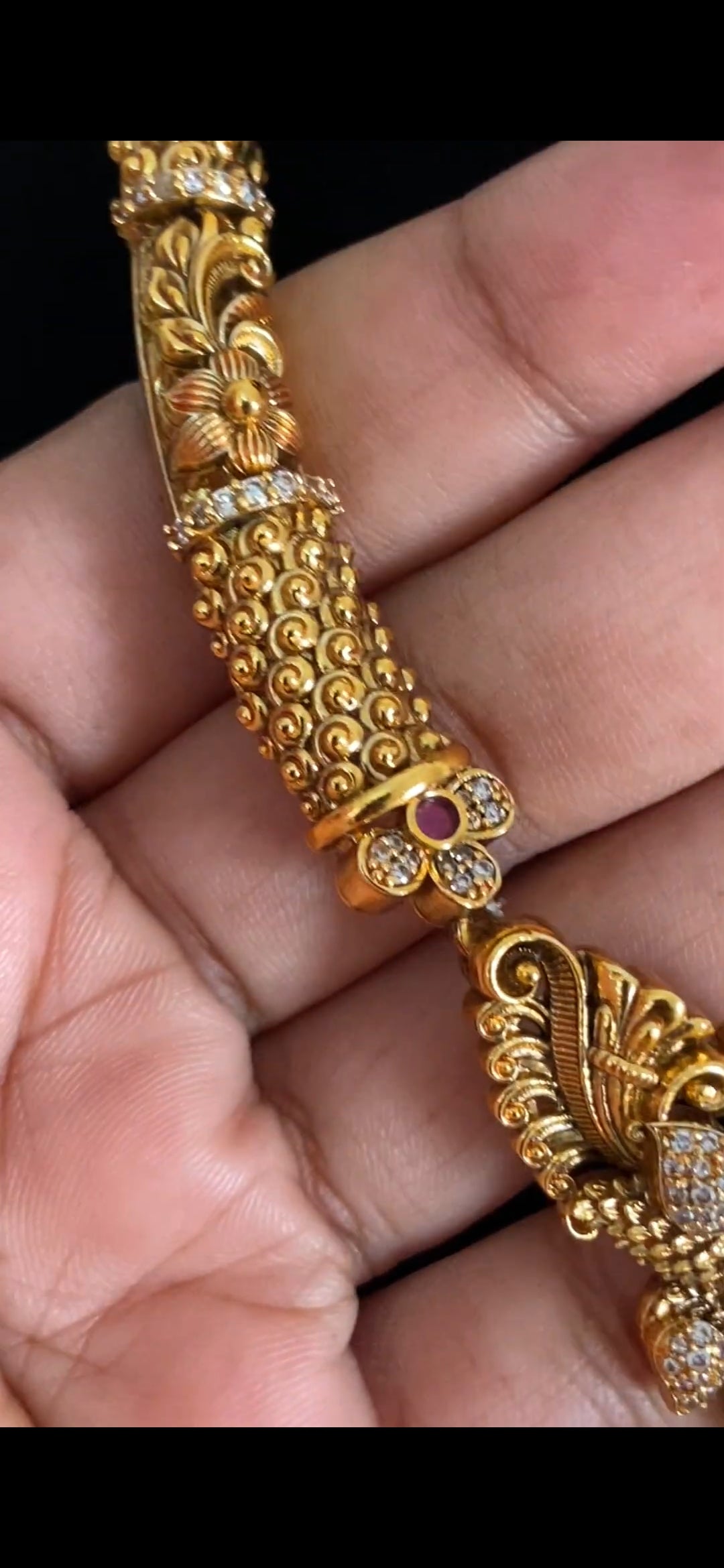 Antique Lakshmi Pendant Kante Neklace Set | Traditional Temple Jewelry In USA