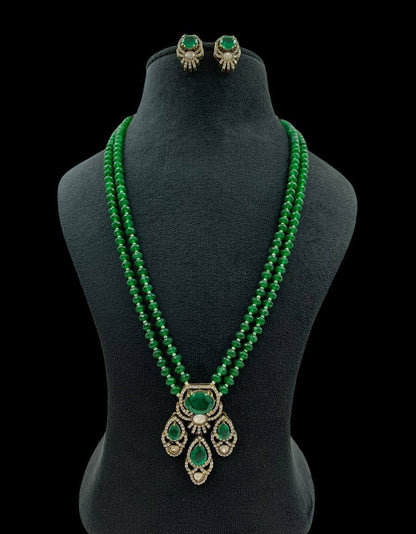 AD Victorian Pendant Onyx Beads Mala Necklace With Earrings