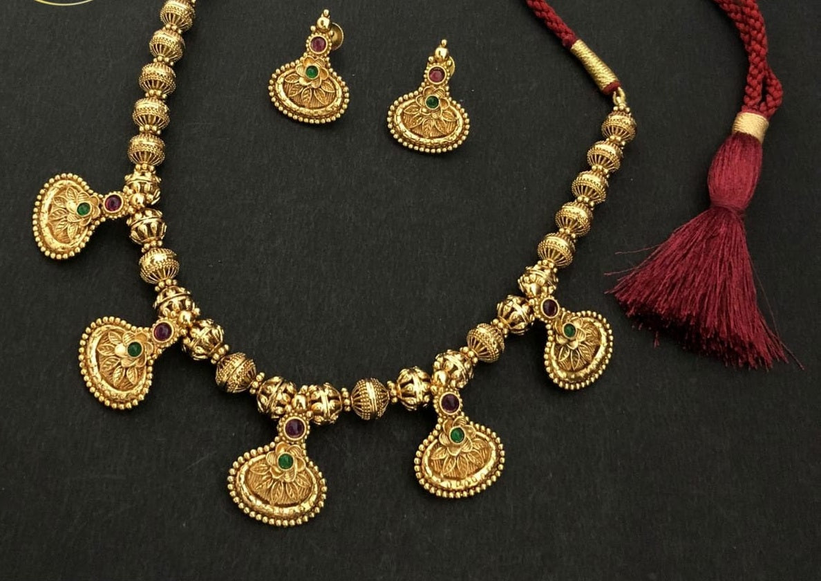Traditional Antique Nakshi Ball Necklace with Earrings