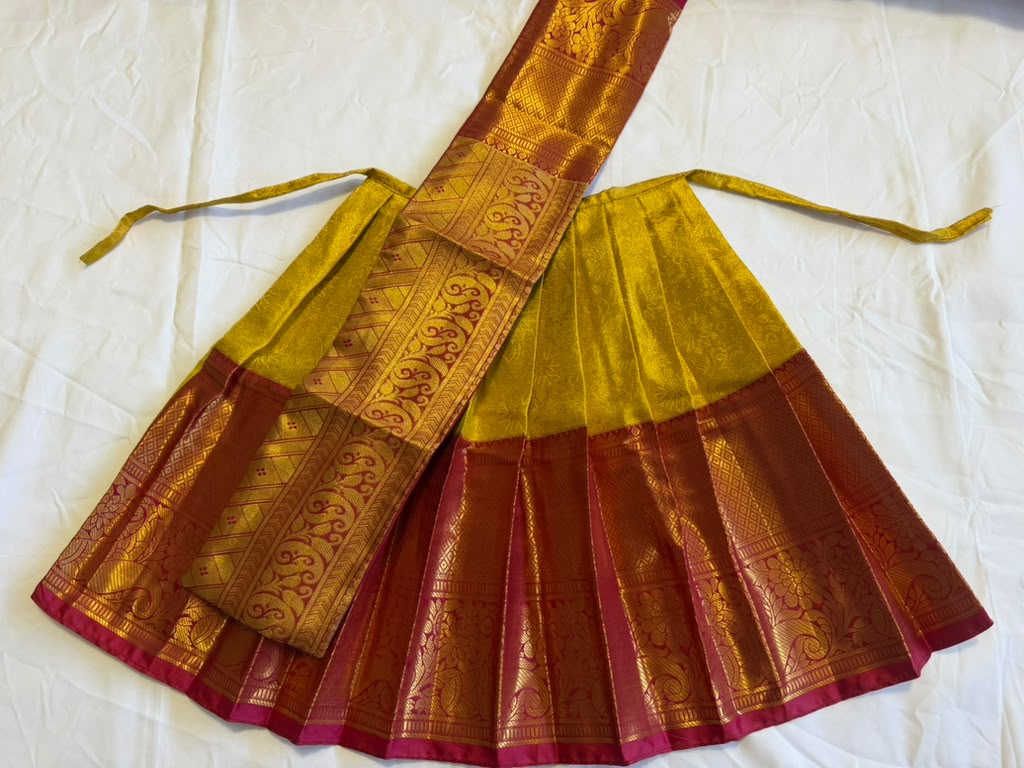 Goddess Dress | Sravanamasam Ammavari  Kalasam Dress | Traditional  Ammavari Dress