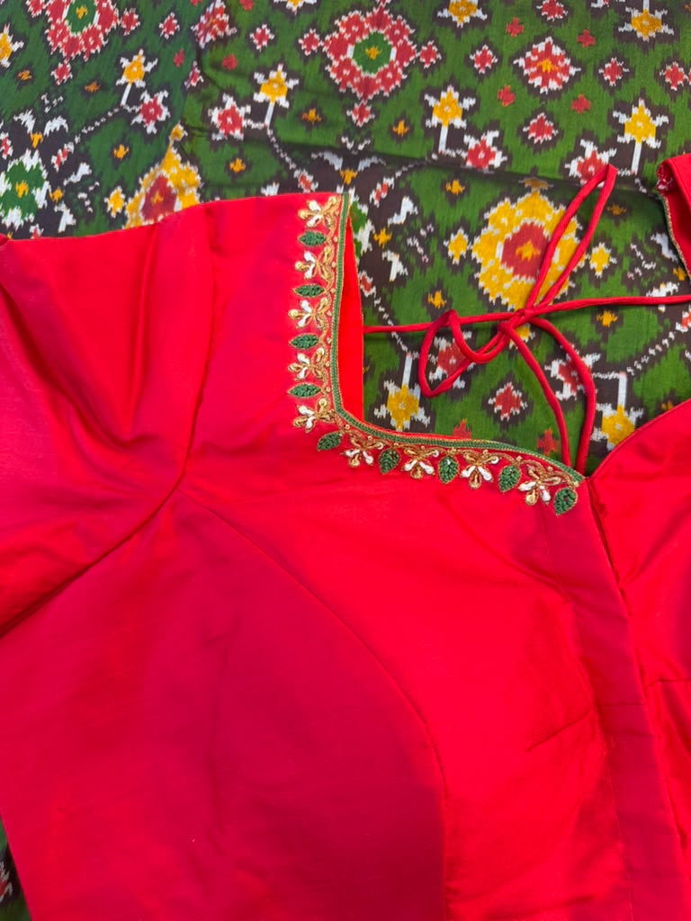 Handloom Ikkat patola Saree | Traditional Indian Saree | light weight silk sarees
