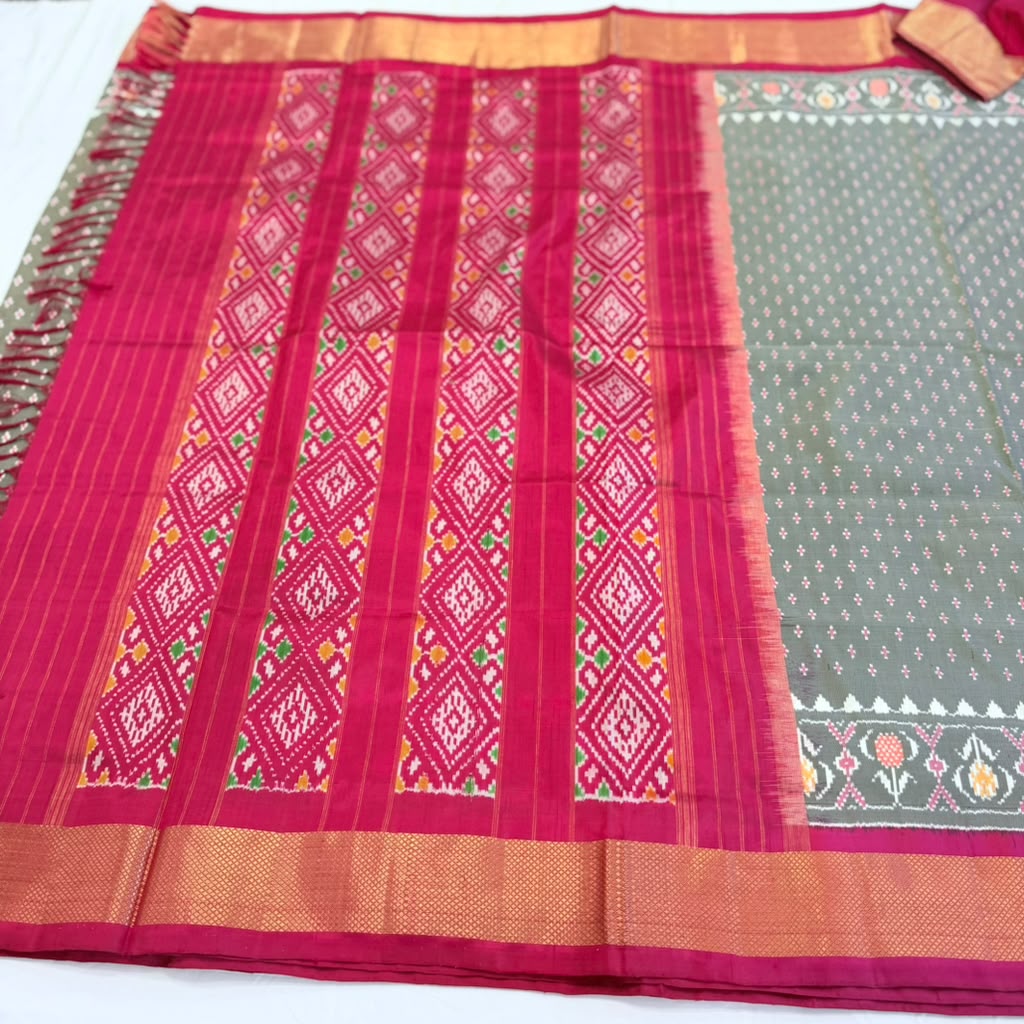 Ikkat Handloom Sarees | Traditional Indian Saree | Light Weight Saree