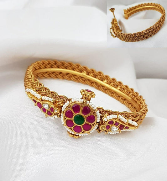 Antique Jadau Kundan Kada | Traditional Jewelry