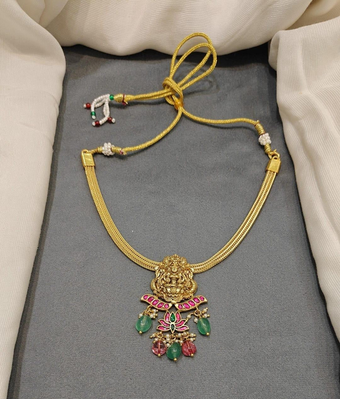 Laksmi Kundan Pendant Nanu Patti Necklace | Traditional Jewelry In USA