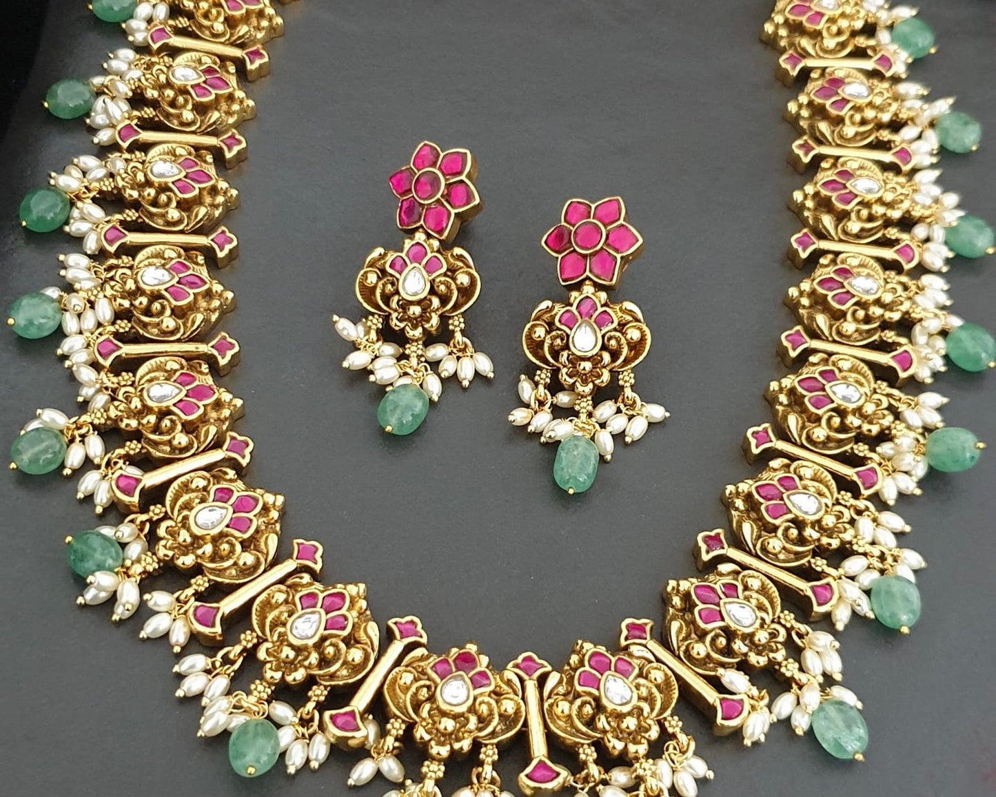 Jadau kundan  Necklace  |  bridal jewelry | Indian wedding jewellery