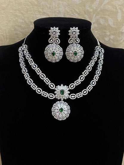 Diamond look necklace