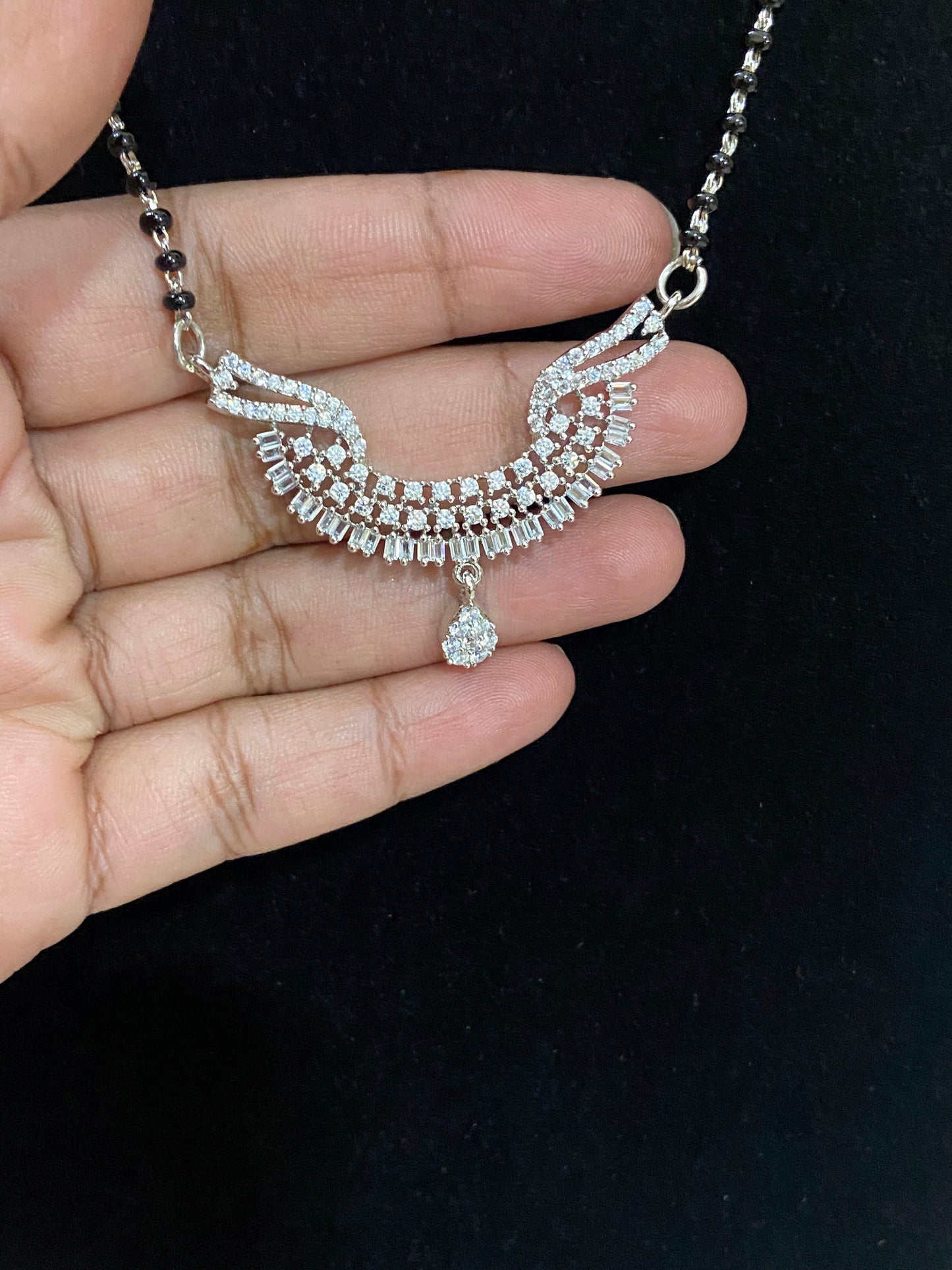 Diamond look pendant mangalsutra